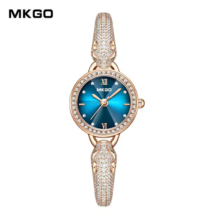 Women's quartz watch with leopard strap